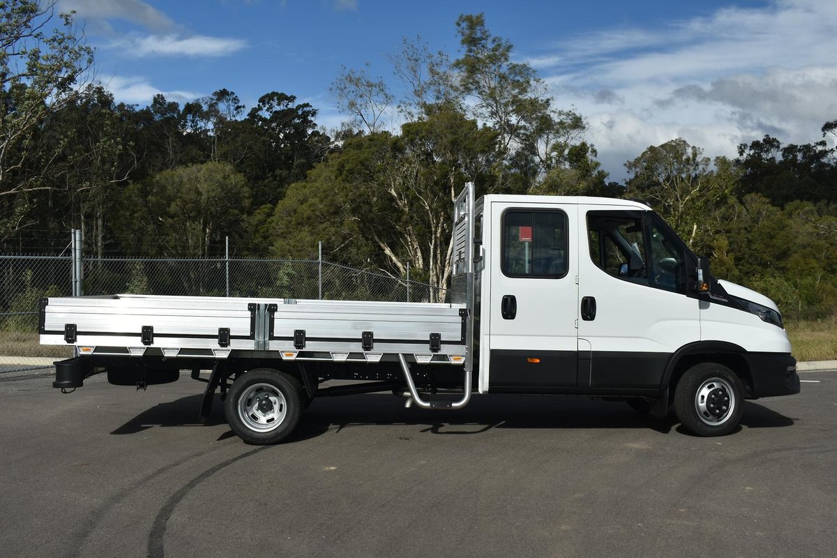 2026 Iveco Daily 45C18 Tradie Made image 11