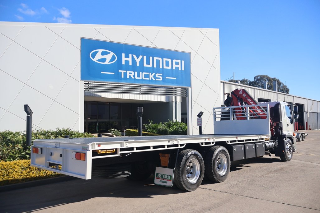 2021 Hino Fm 2628 image 11