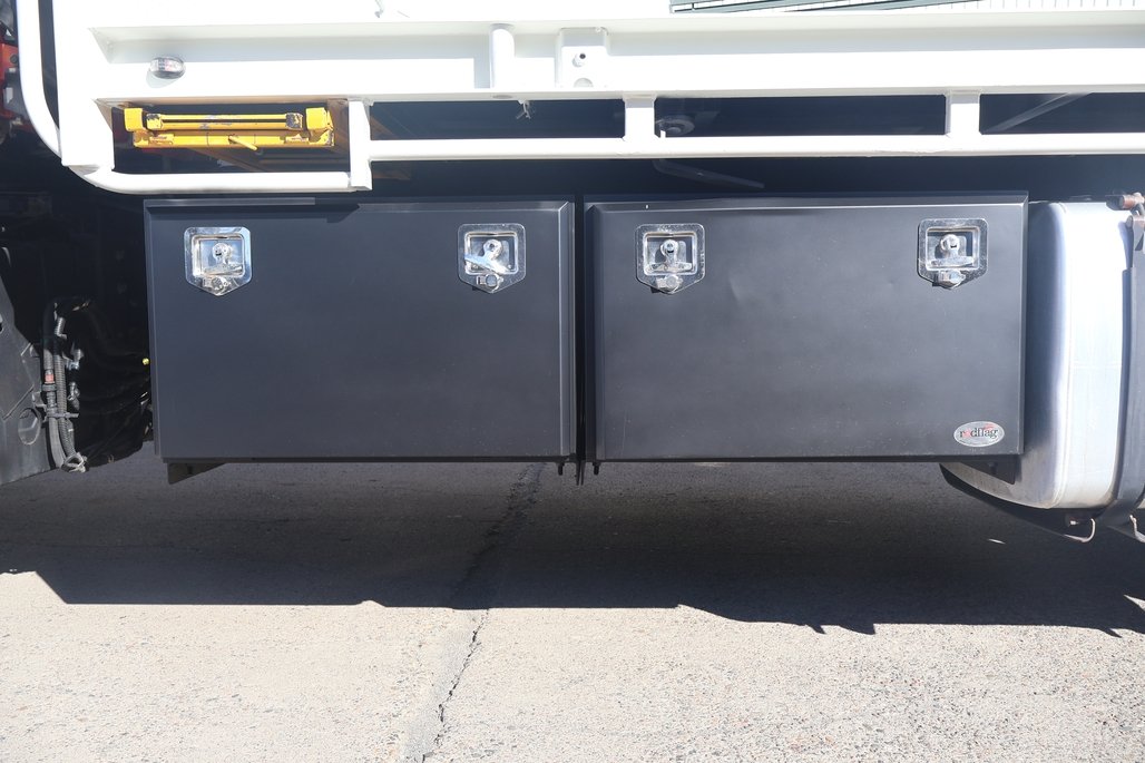 2021 Hino Fm 2628 image 23