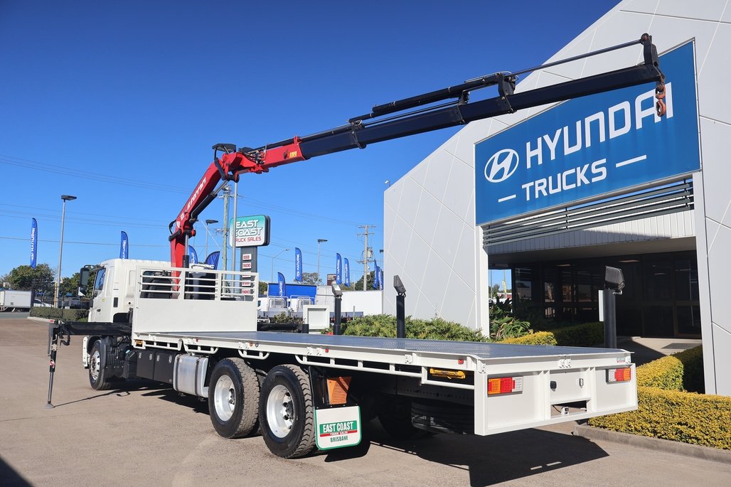2021 Hino Fm 2628 image 3