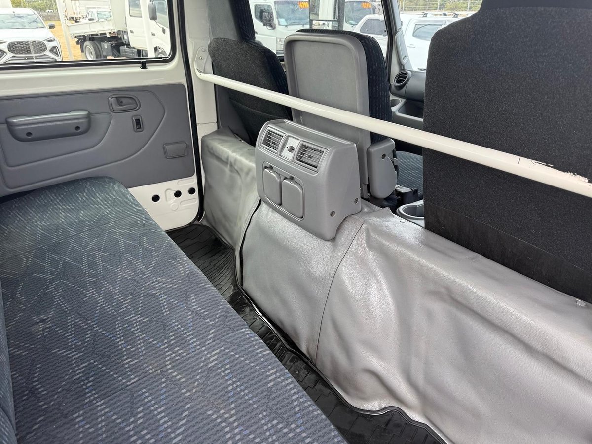 2016 Hino 300 Series 921 image 22