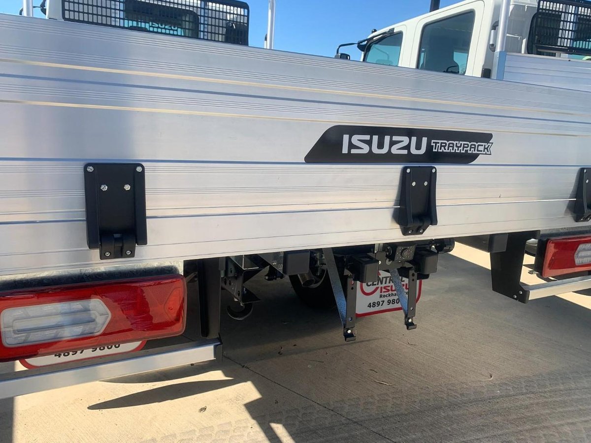 2026 Isuzu Nlr 45-150 Mt D25 Tray image 9