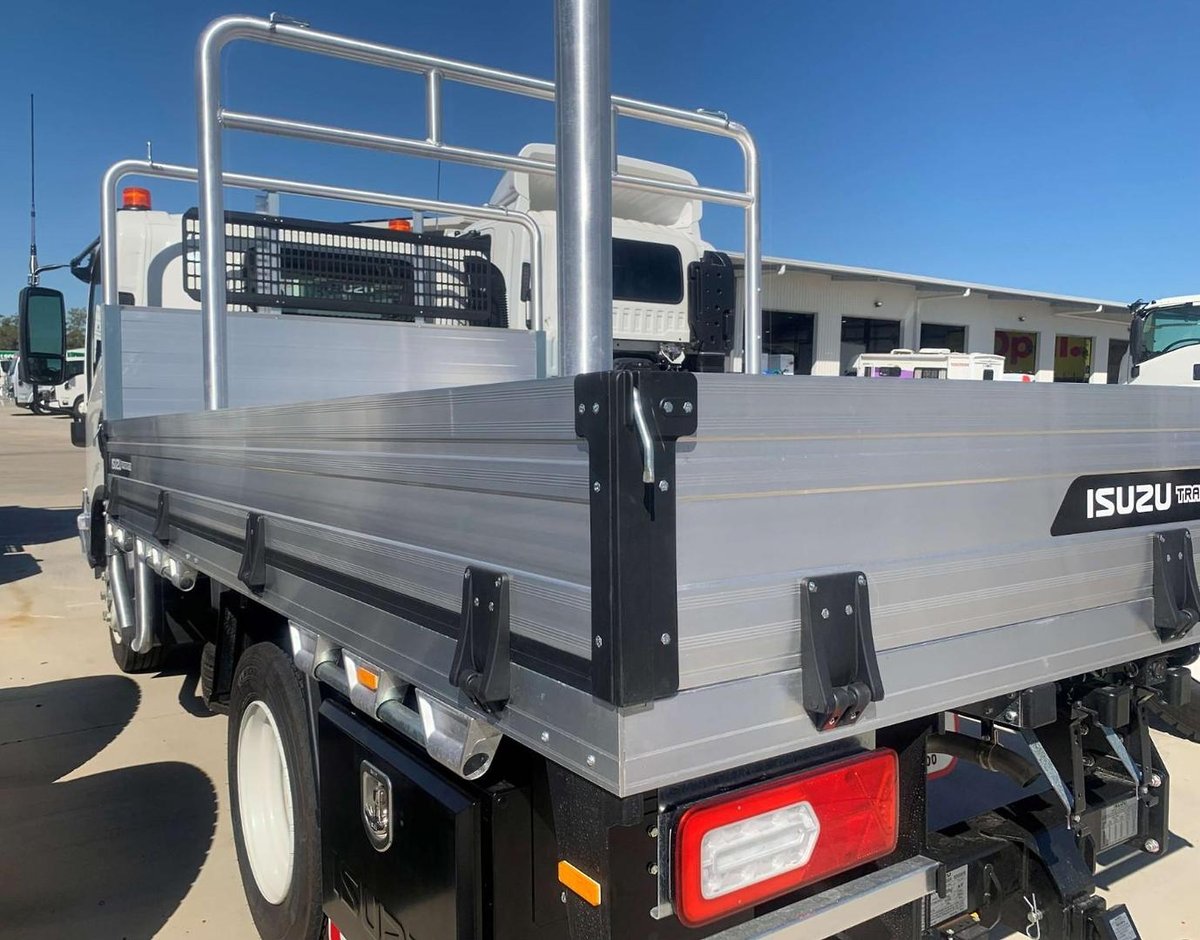 2026 Isuzu Npr 45-175 Mt D28 Trade image 11
