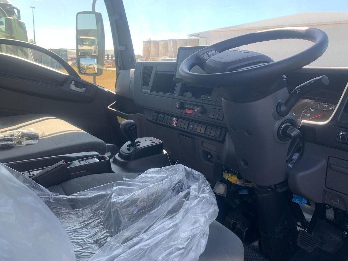 2026 Isuzu Npr 70-190 Am C42 image 19