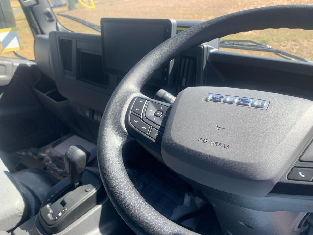 2026 Isuzu Npr 45/65-175 Dt D28 image 9