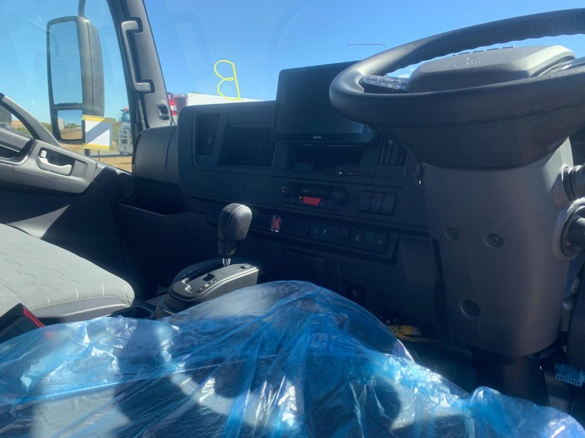 2026 Isuzu Npr 45/65-175 Dt D28 image 19