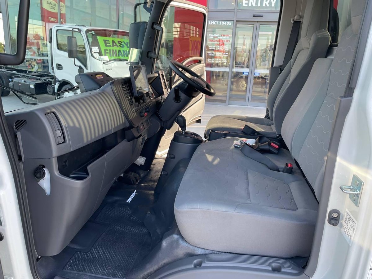 2026 Isuzu N Series NLR 45-150 DT D25 Tipper image 24
