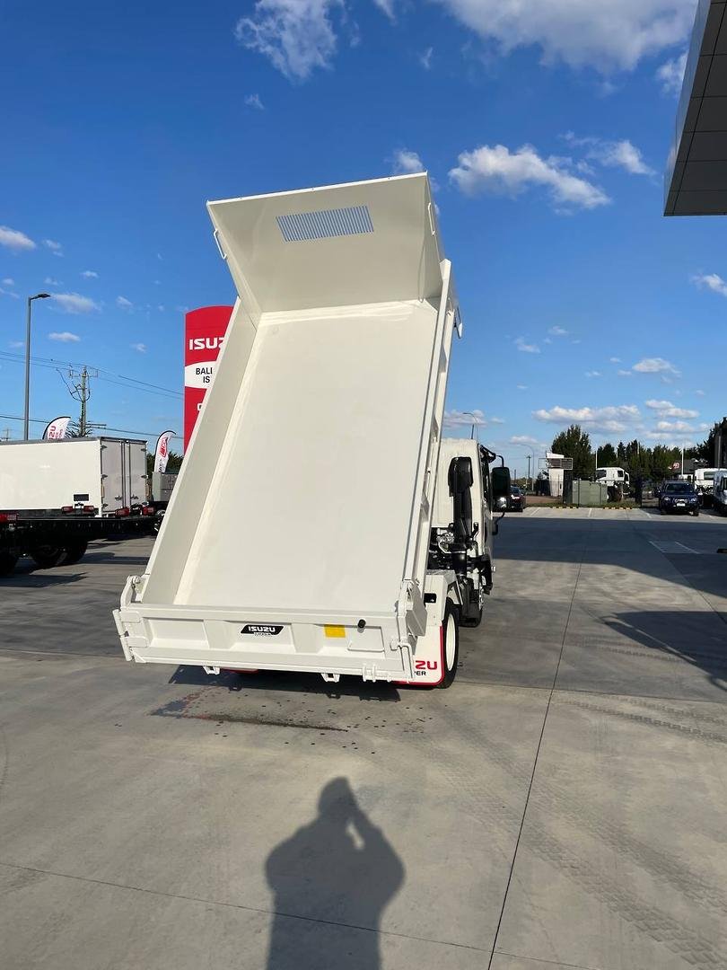 2026 Isuzu N Series NLR 45-150 DT D25 Tipper image 10
