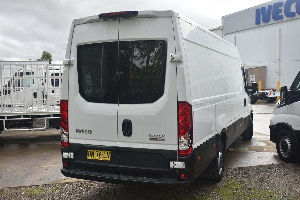2024 Iveco Daily 35s14v image 10