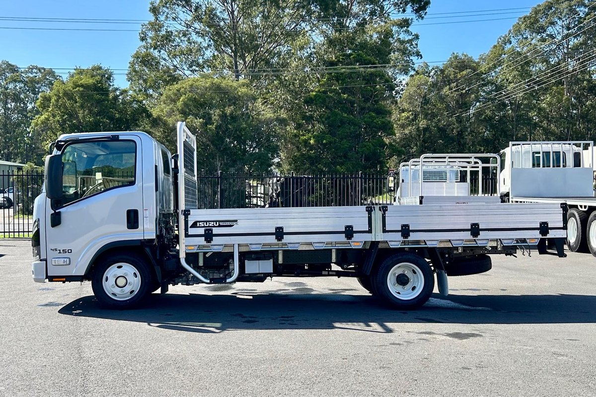 2026 Isuzu N Series NLR 45-150 DT D34 Traypack image 7