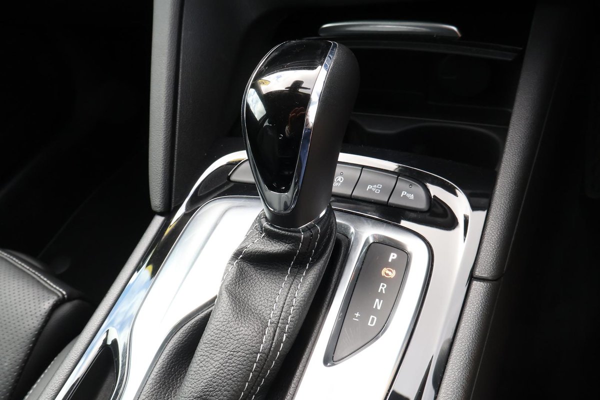 2018 Holden Calais V ZB MY18 AWD image 20