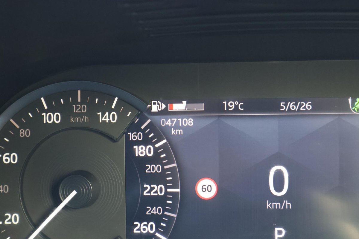 2022 Jaguar E-PACE P250 R-Dynamic SE X540 MY23 AWD image 14
