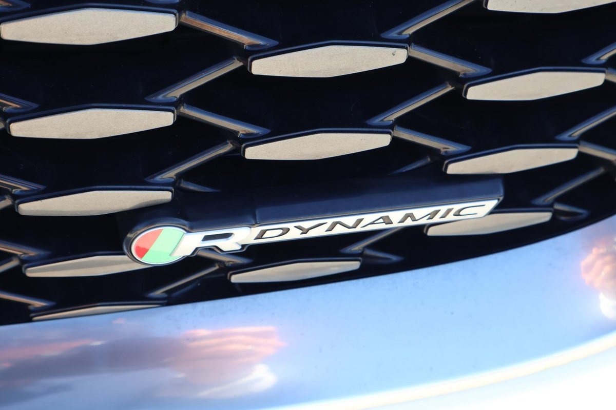 2022 Jaguar E-PACE P250 R-Dynamic SE X540 MY23 AWD image 31