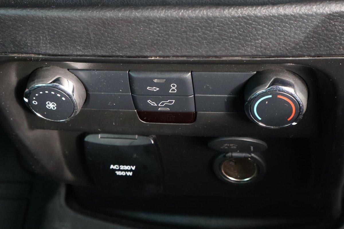 2020 Ford Everest Sport UA II MY20.25 4X4 Dual Range image 24