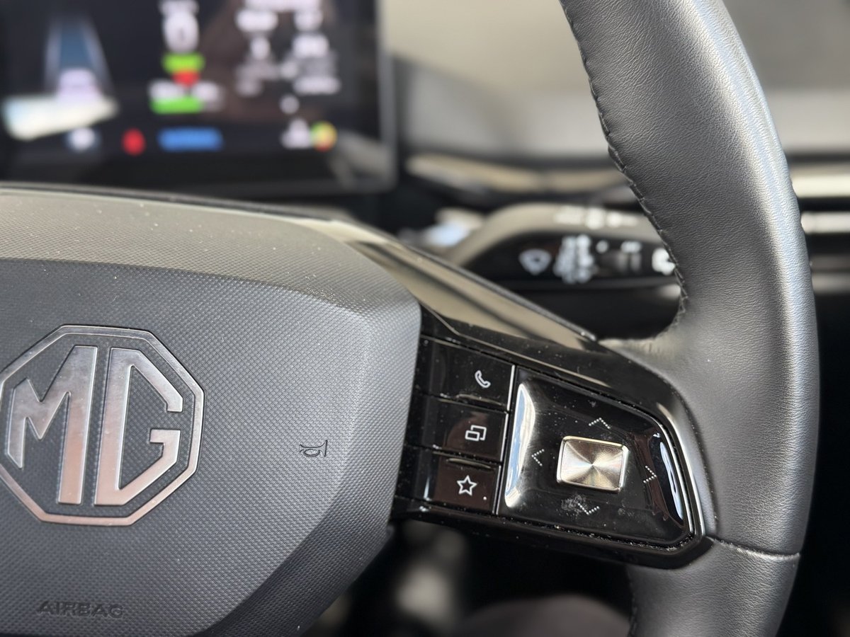 2024 MG MG4 Excite 64 150kW MEH32 MY25 image 13
