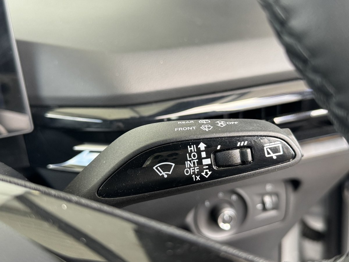 2024 MG MG4 Excite 64 150kW MEH32 MY25 image 16