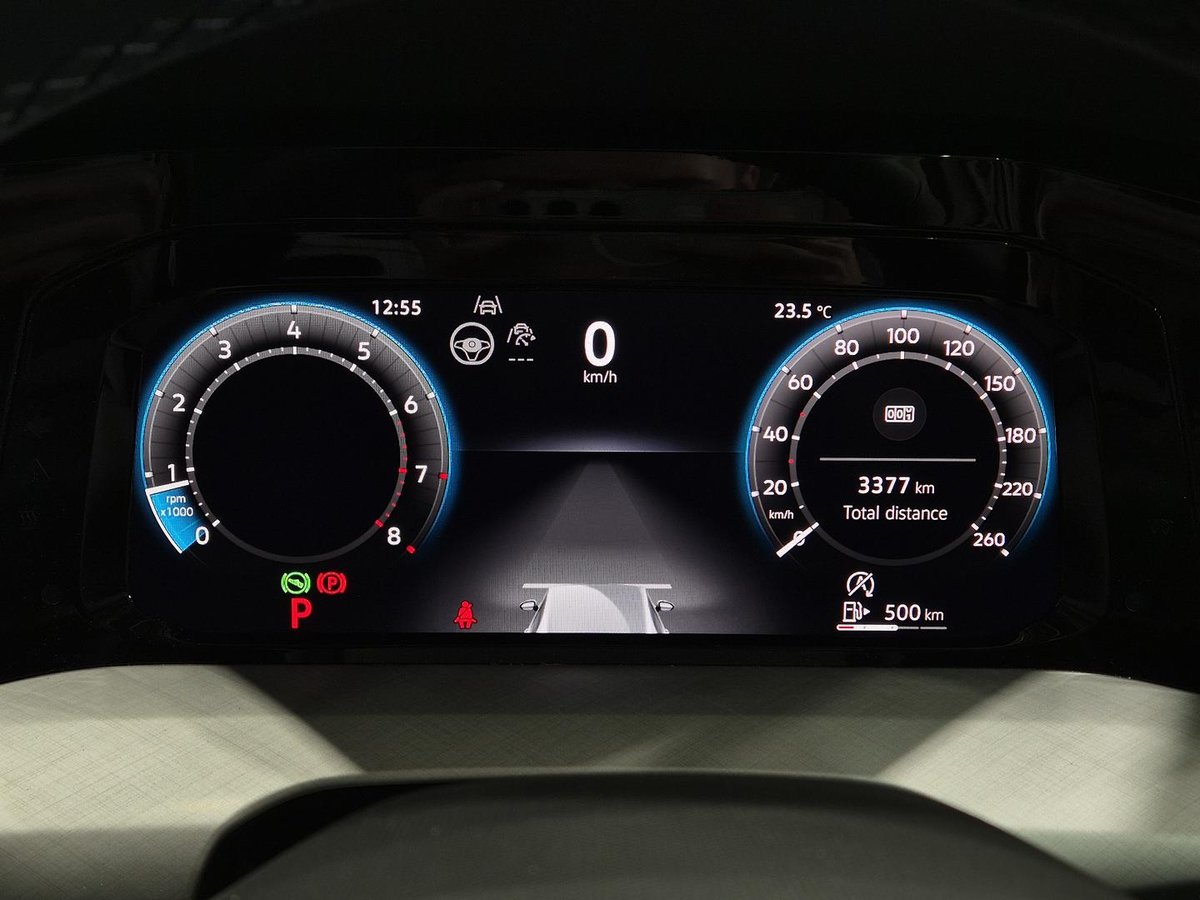2025 Volkswagen Golf 110TSI Life 8.5 MY25 image 9