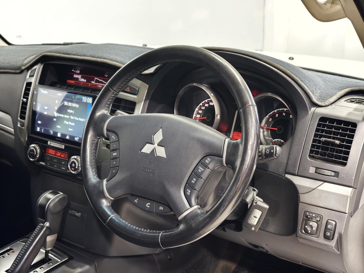 2020 Mitsubishi Pajero GLS NX MY20 4X4 Dual Range image 7