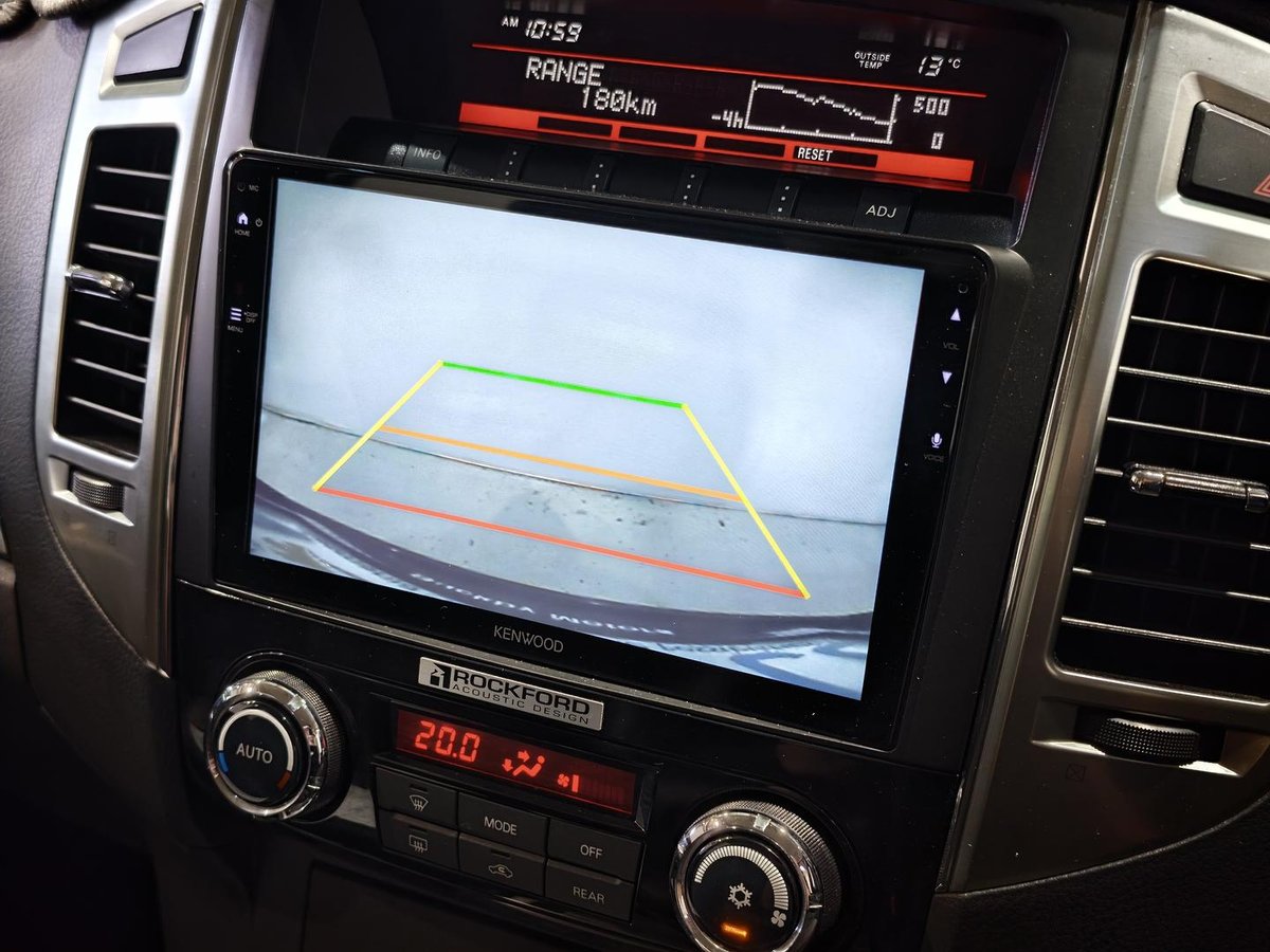 2020 Mitsubishi Pajero GLS NX MY20 4X4 Dual Range image 11