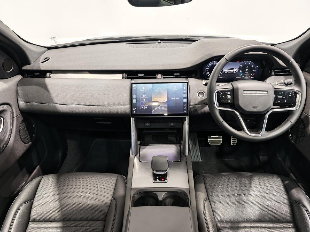 2025 Land Rover Discovery Sport P250 Dynamic SE L550 MY25.5 4X4 Constant image 9
