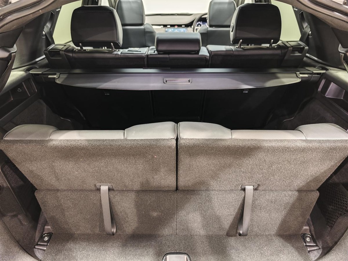 2025 Land Rover Discovery Sport P250 Dynamic SE L550 MY25.5 4X4 Constant image 10