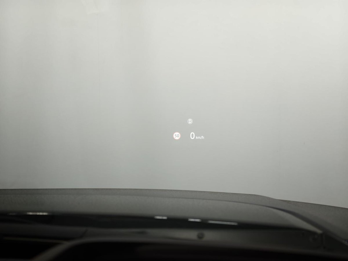 2024 Land Rover Discovery Sport P200 S L550 MY25 4X4 Constant image 20