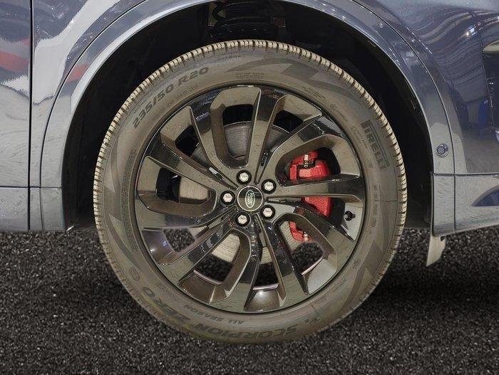 2024 Land Rover Discovery Sport P200 S L550 MY25 4X4 Constant image 8
