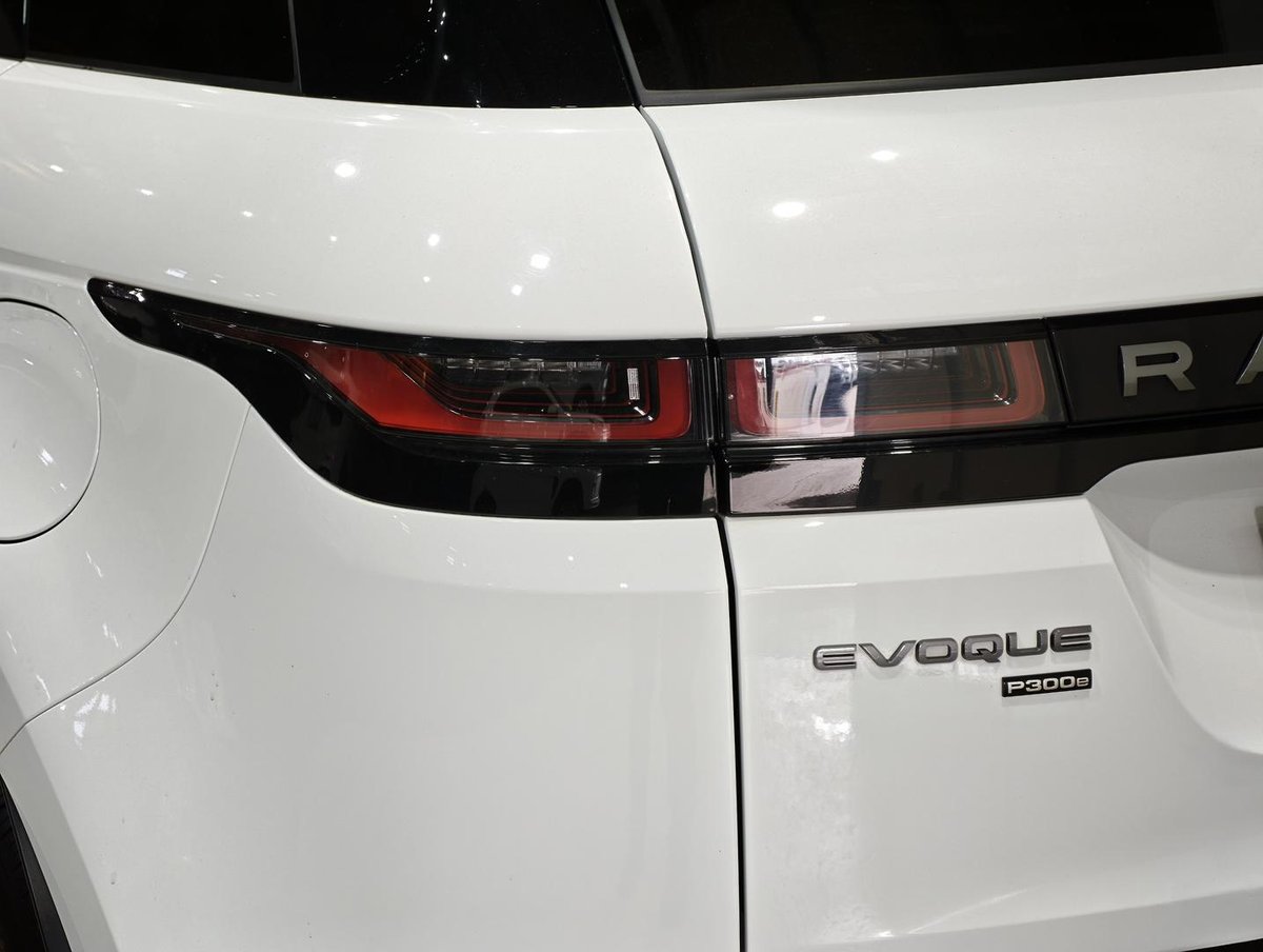 2022 Toyota Landcruiser Prado image 19