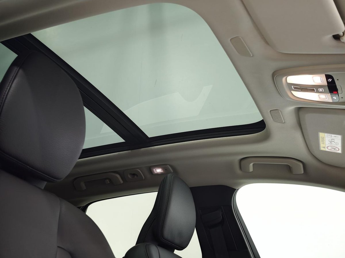 2025 Volvo XC60 Ultra B5 Bright MY25 AWD image 8
