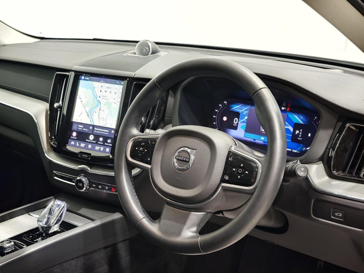 2025 Volvo XC60 Ultra B5 Bright MY25 AWD image 9