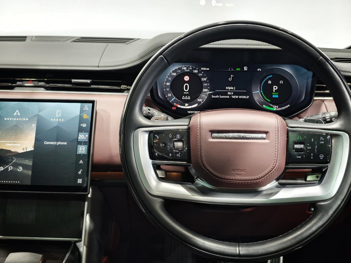 2024 Land Rover Range Rover P460e Autobiography PHEV L460 MY25 AWD image 15