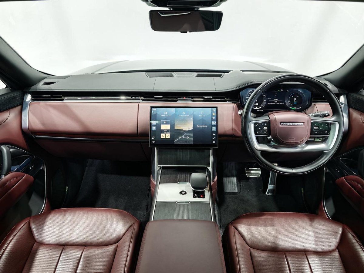 2024 Land Rover Range Rover P460e Autobiography PHEV L460 MY25 AWD image 9
