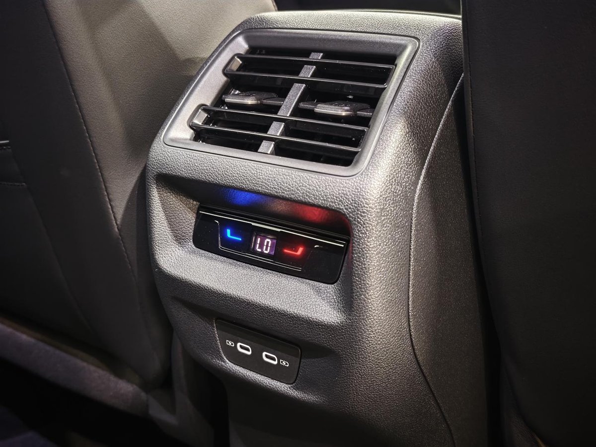 2025 Volkswagen Tayron 150TSI Life R4 MY25 Four Wheel Drive image 18
