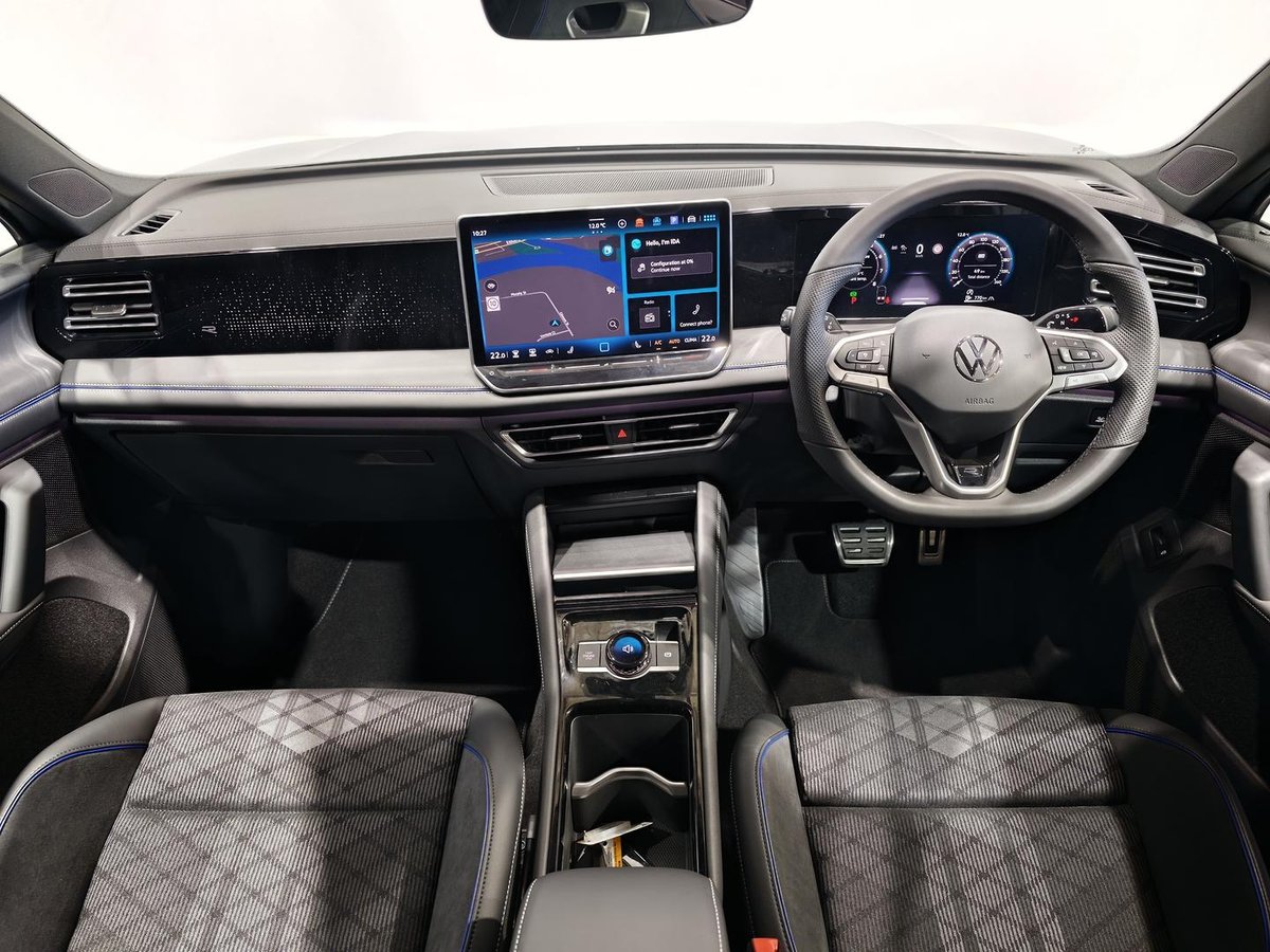 2025 Volkswagen Tiguan 150TSI R-Line CT MY25 Four Wheel Drive image 16