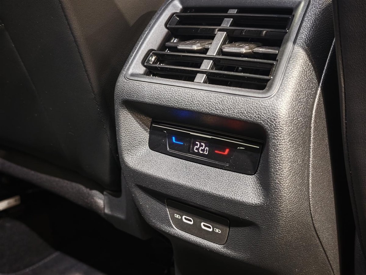 2025 Volkswagen Tiguan 150TSI R-Line CT MY25 Four Wheel Drive image 18