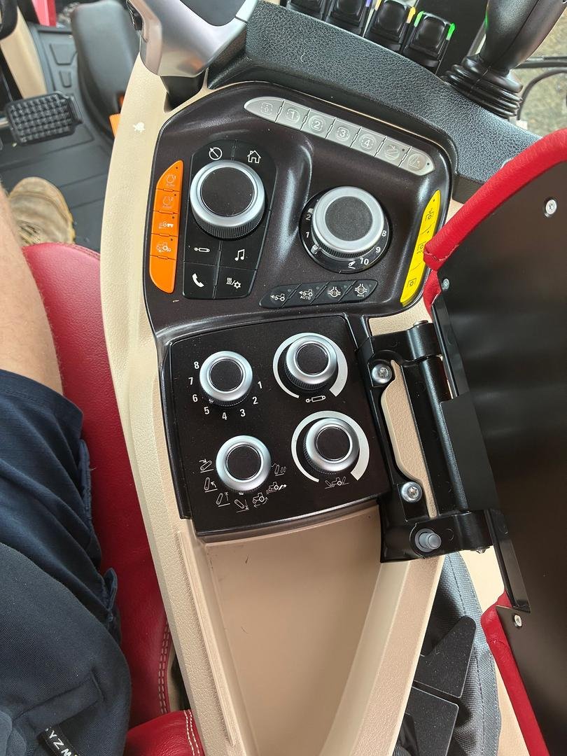 2024 CASE IH Magnum 340 image 20