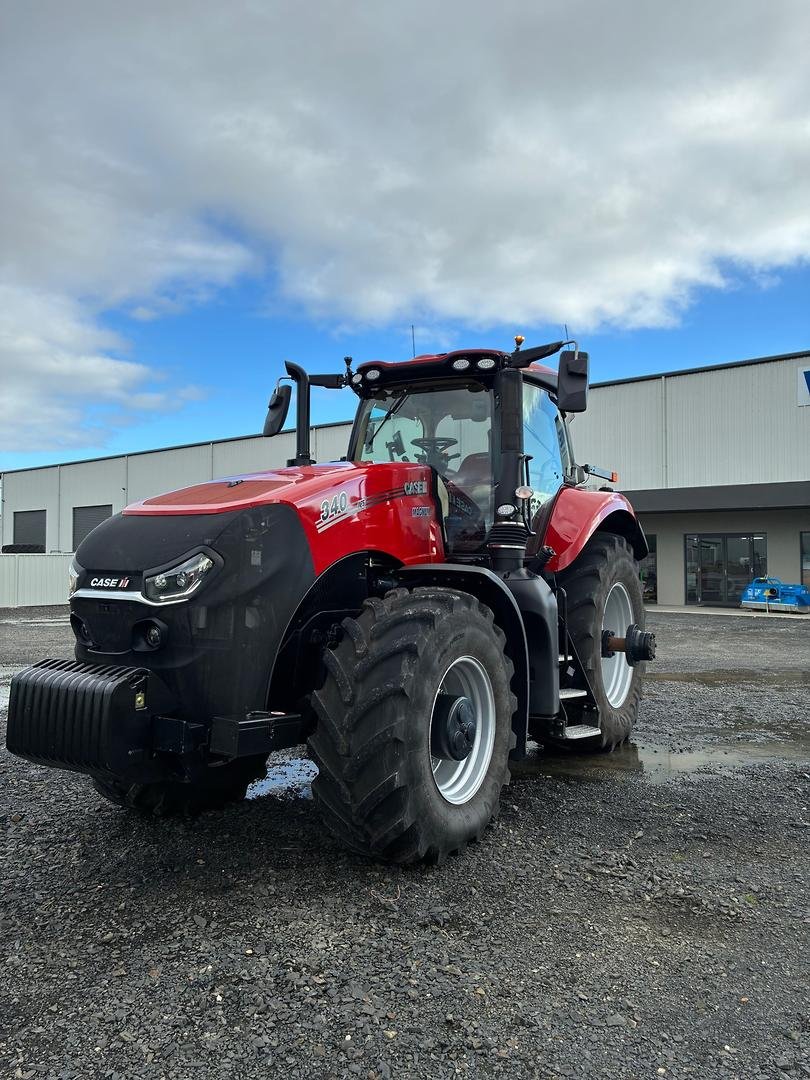 2024 CASE IH Magnum 340 Tractor