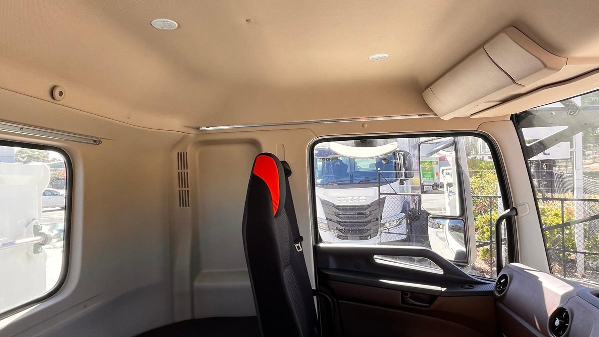 2026 Hino 700 Series FS 2848 image 30