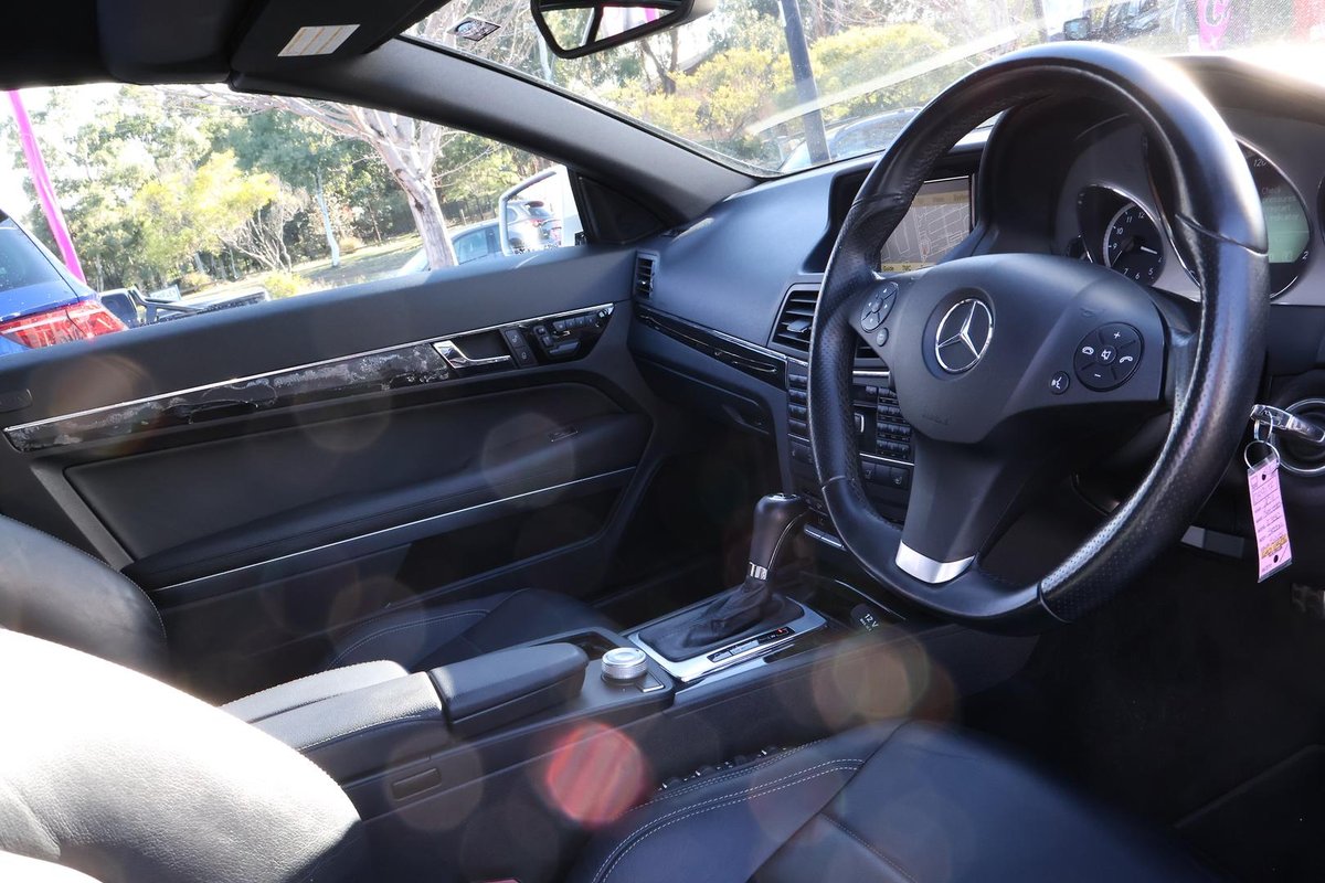 2011 Mercedes-Benz E-Class E350 Avantgarde A207 image 13