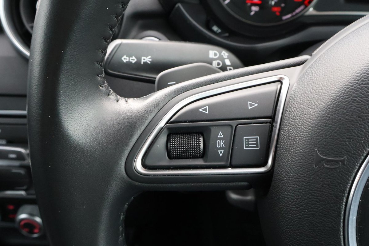 2019 Audi A1 35 TFSI GB MY20 image 10