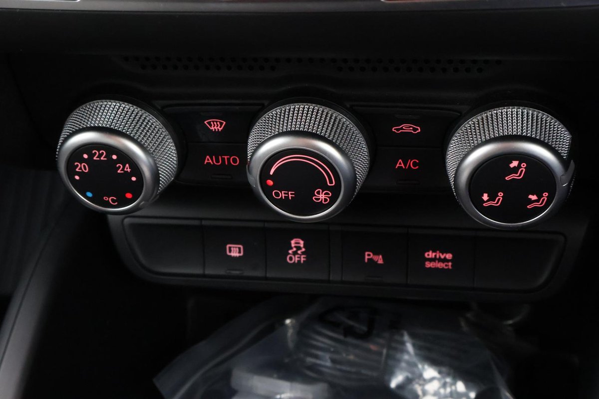 2019 Audi A1 35 TFSI GB MY20 image 19