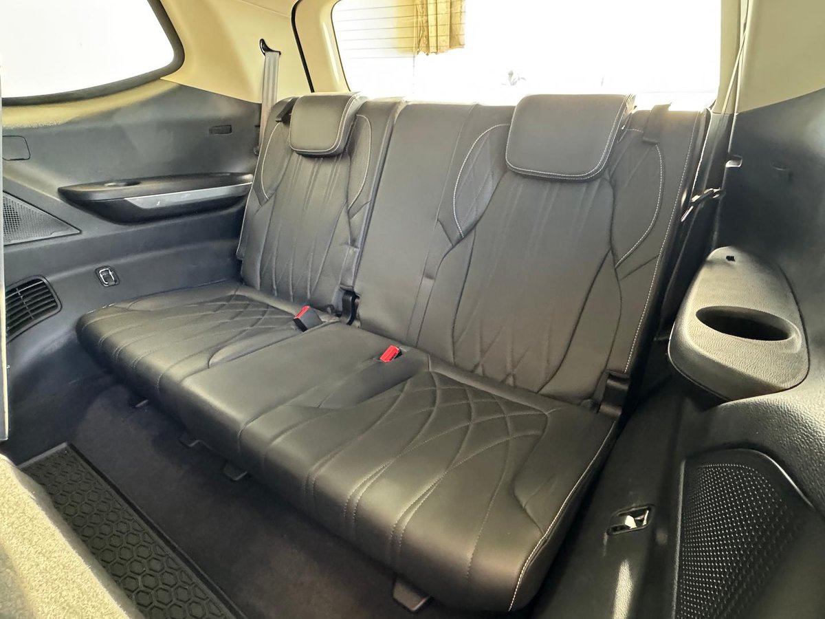 2024 LDV D90 Executive SV9A image 20