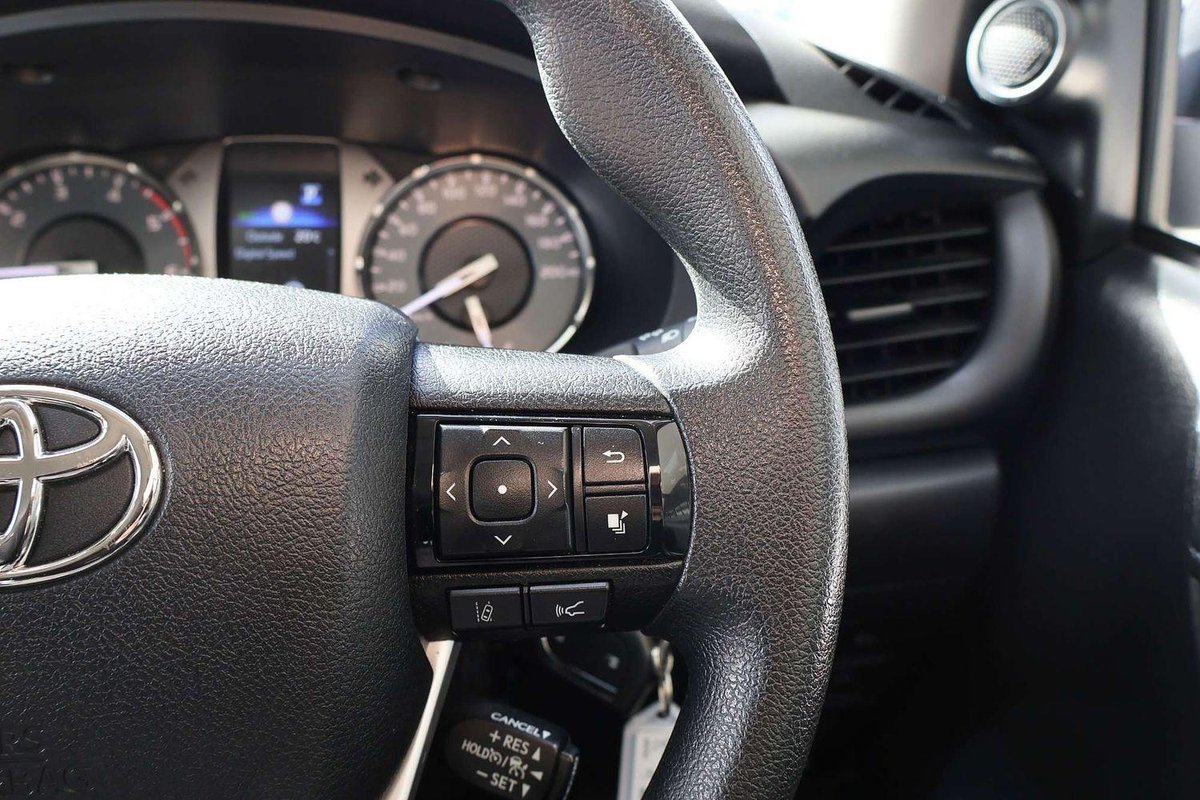 2025 Toyota Hilux SR GUN126R 4X4 Dual Range image 20