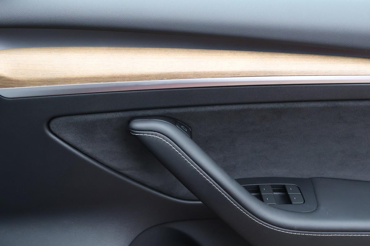 2022 Tesla Model 3 Long Range AWD image 20