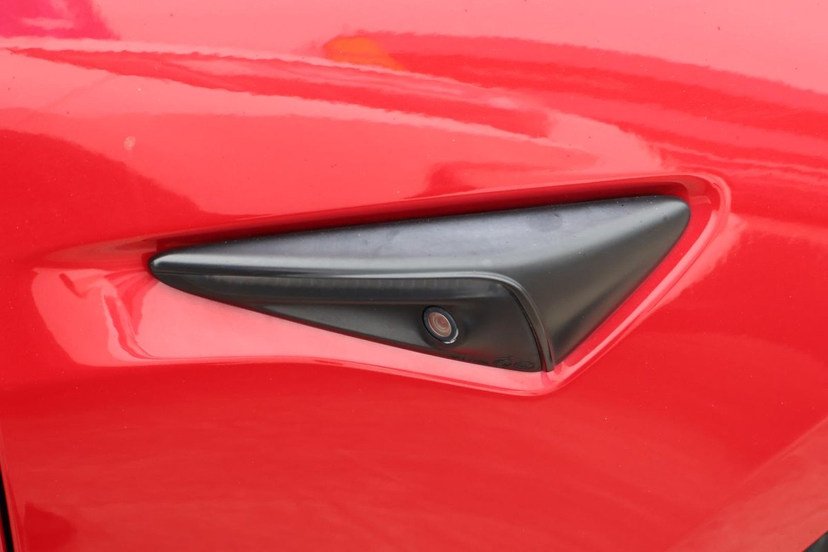 2022 Tesla Model 3 Long Range AWD image 32