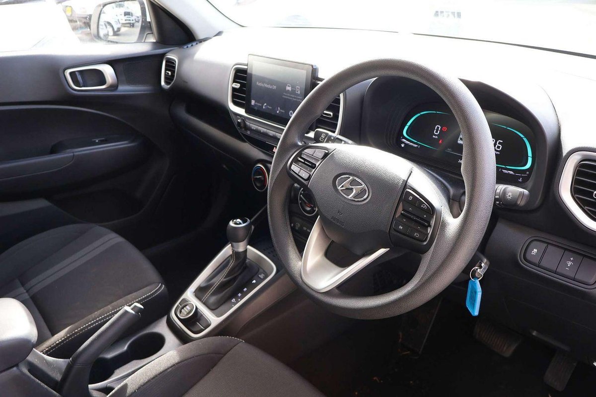 2025 Hyundai Venue QX.V5 MY25 image 10