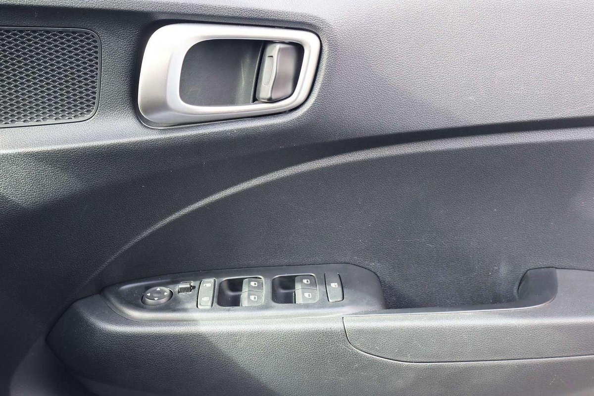 2025 Hyundai Venue QX.V5 MY25 image 20