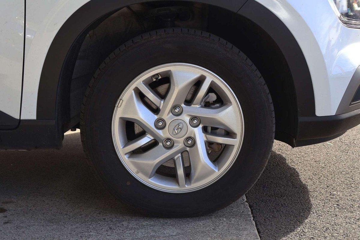 2025 Hyundai Venue QX.V5 MY25 image 9
