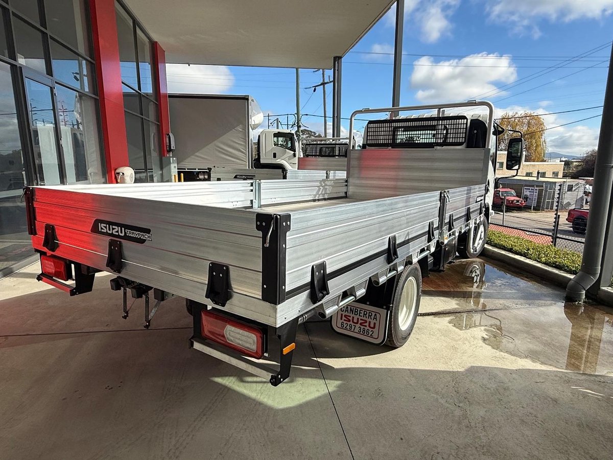 2026 Isuzu N Series NNR 45-150 DT D34 Traypack image 5
