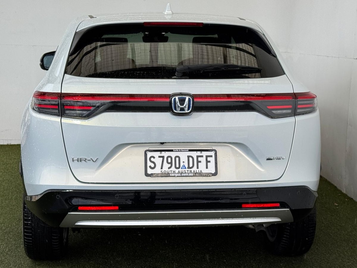 2024 Honda HR-V e:HEV L MY25 image 14